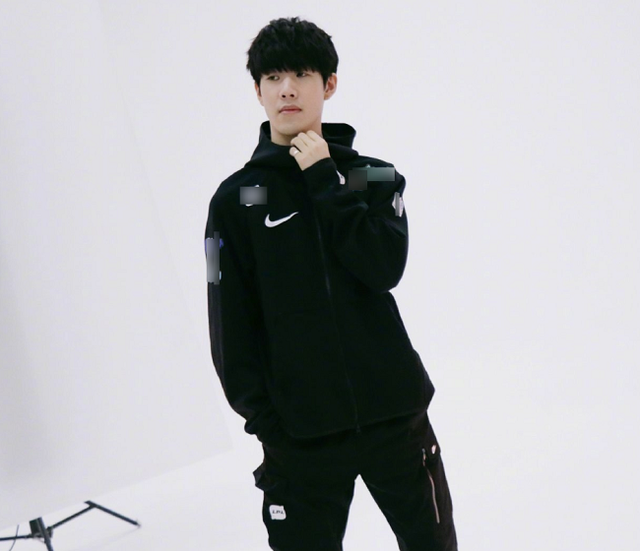 标志是摇头 标志是摇头