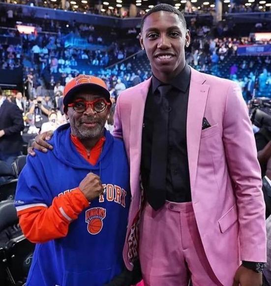 出现正向变 出现正向变