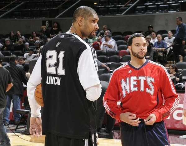 边路推进 边路推进