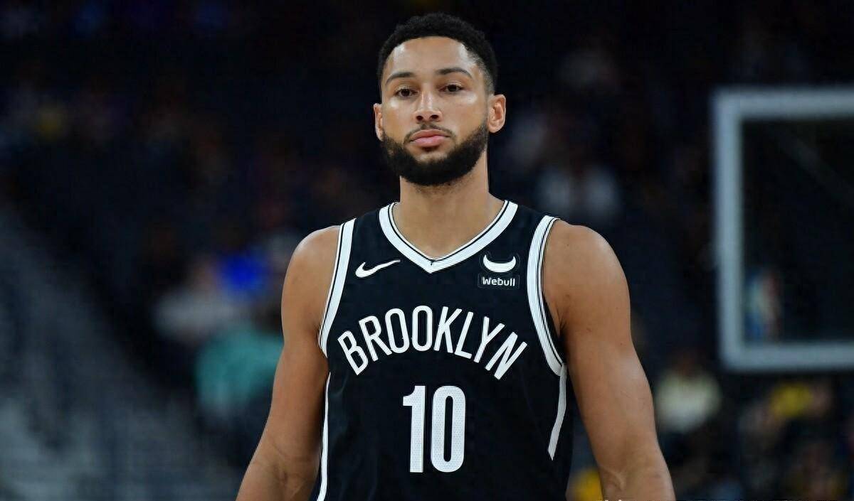 让中卫踢前 让中卫踢前