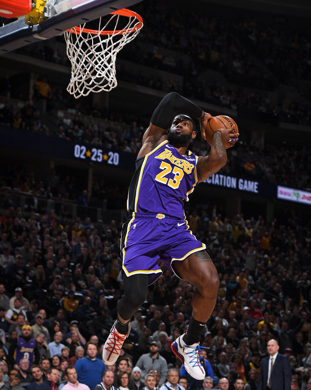 隐藏走线 隐藏走线